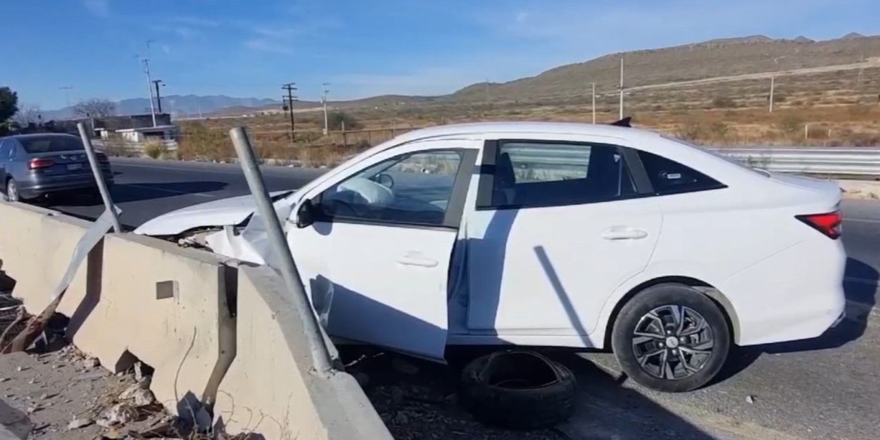 Accidente en la carretera a Zacatecas deja daños materiales, sin personas heridas