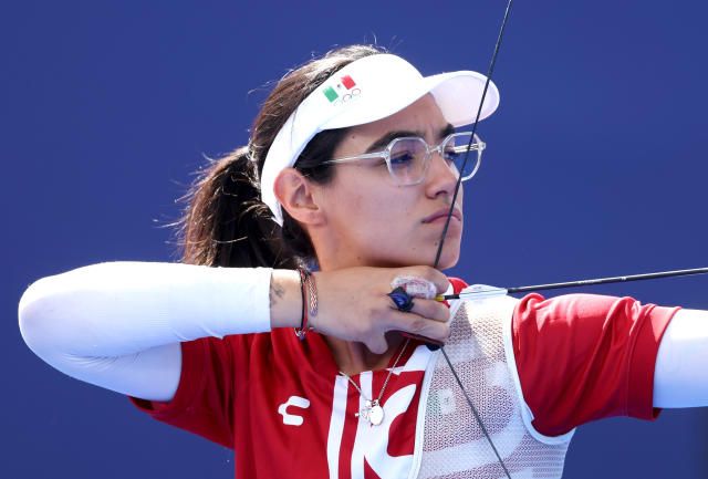 La coahuilense Ana Paula Vázquez recibe ascenso en el Ejército por su medalla en Olímpicos