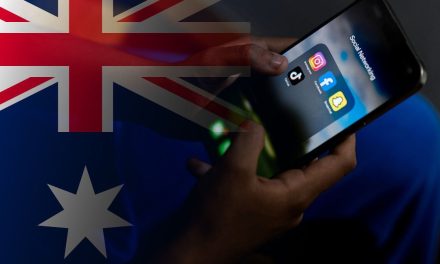 Australia aprueba ley histórica para restringir el acceso de menores de 16 años a redes sociales