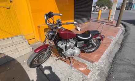 Buscan portar datos personales en motos en Coahuila
