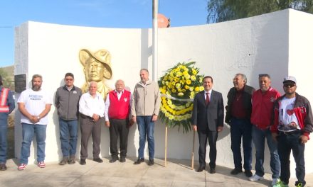 Conmemoran el día del ferrocarrilero en Saltillo