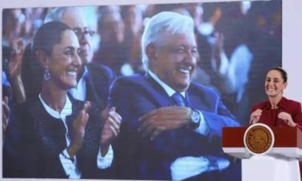 ‘Ha dedicado su vida a la transformación del país’; así felicitó Sheinbaum a AMLO por su cumpleaños