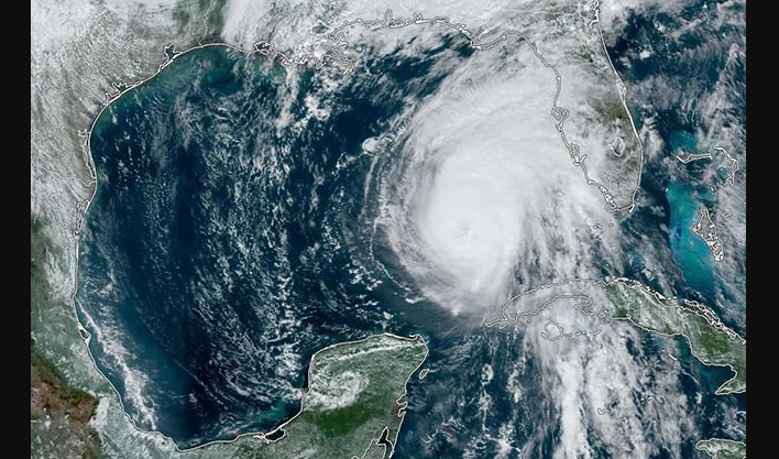 Huracán Rafael se desplaza hacia las costas de Quintana Roo, Yucatán y Campeche