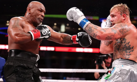 Controversia por supuesto guión en pelea de Jake Paul y Mike Tyson