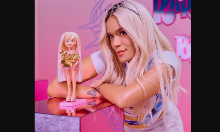 Karol G hace historia con su muñeca Bratz