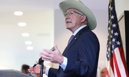 EE.UU. respalda a su embajador en México y llama a fortalecer cooperación en seguridad