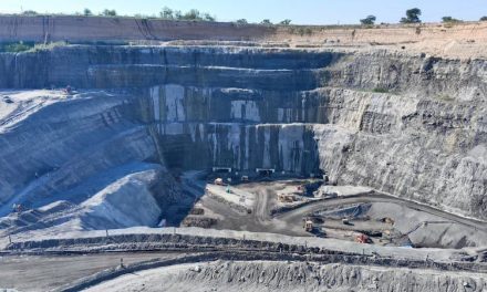 Localizan vacíos los contenedores robados de la minera Peñasquito en Durango