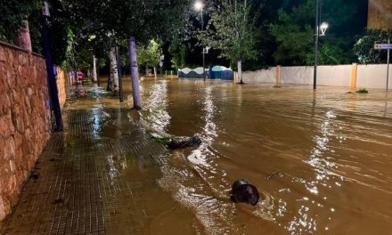 Lluvias siguen afectando a España; ahora se inundan calles de Tarragona