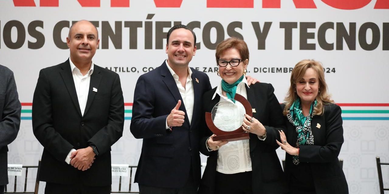 Conmemora Manolo Jiménez 30 aniversario del CECYTE