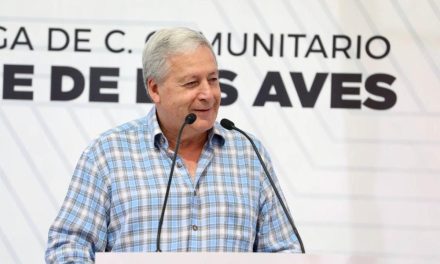 Concreta Chema Fraustro cohesión en centros comunitarios