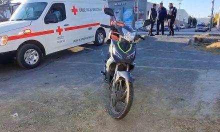 Accidente de tránsito deja dos jóvenes heridos en el bulevar Jesús Valdez Sánchez