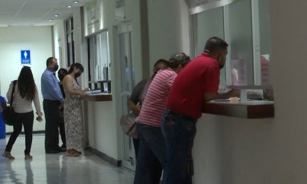 Aproveche aguinaldo para ponerse al corriente en Saltillo