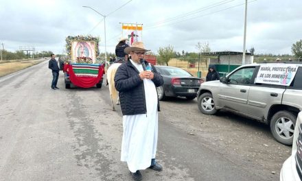 Realizan cabalgata en honor a la Virgen de Guadalupe