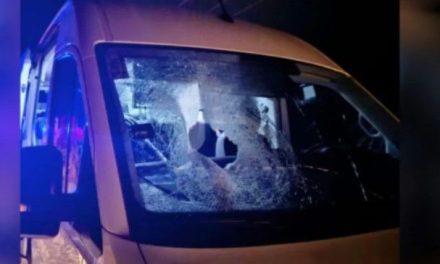 Muere hombre al ser golpeado por piedra lanzada por transeúnte en Galeana