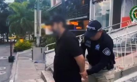Capturan en Colombia a cirujano mexicano que estaba prófugo de la justicia… era agresor sexual
