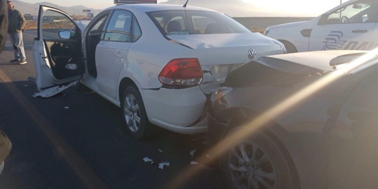 Se registra choque múltiple en carretera Saltillo-Monterrey