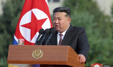 Kim Jong-un promete fortalecer cooperación militar con Rusia en mensaje de Año Nuevo a Putin