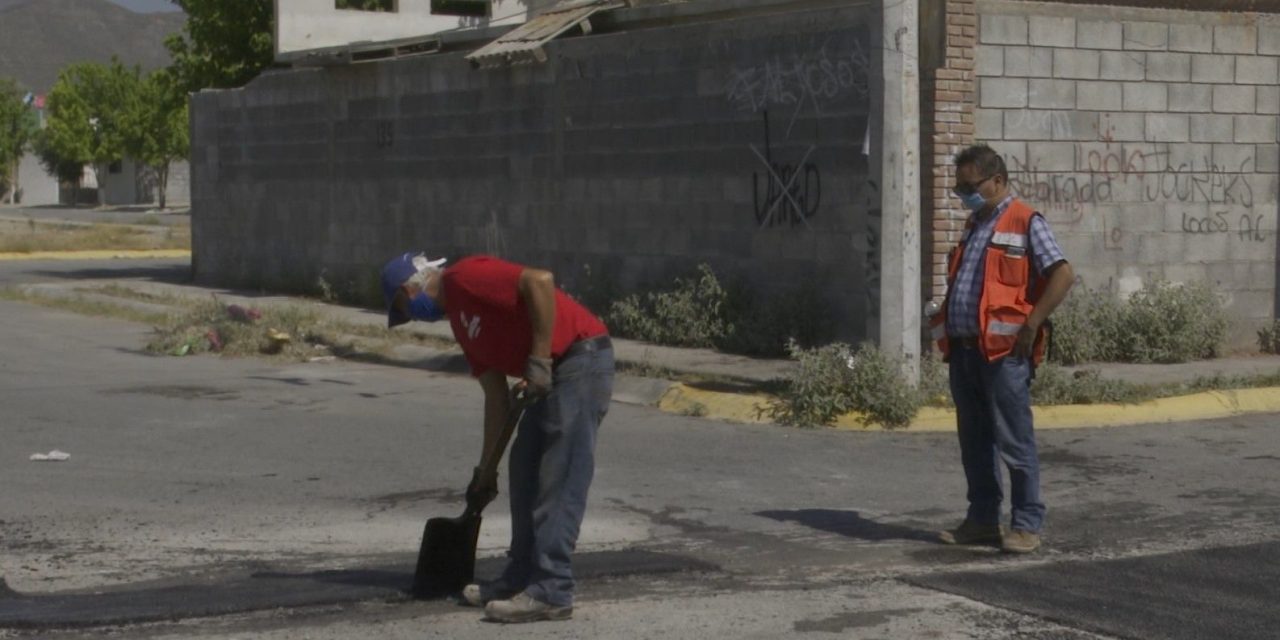Más de 90 mil metros cuadrados de asfalto aplicados para reparar miles de baches en Ramos Arizpe