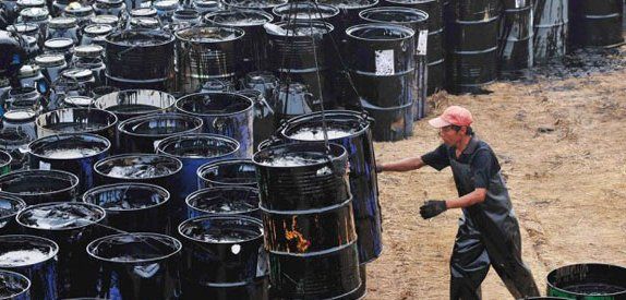Pemex enfrenta crisis de producción: Pierde 100 mil barriles de petróleo al año desde 2004