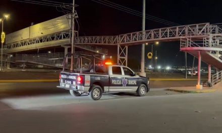 Salvan a hombre de puente peatonal en Saltillo que intentaba quitarse la vida