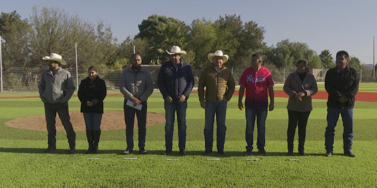 Tiene Paredón nuevo parque de béisbol