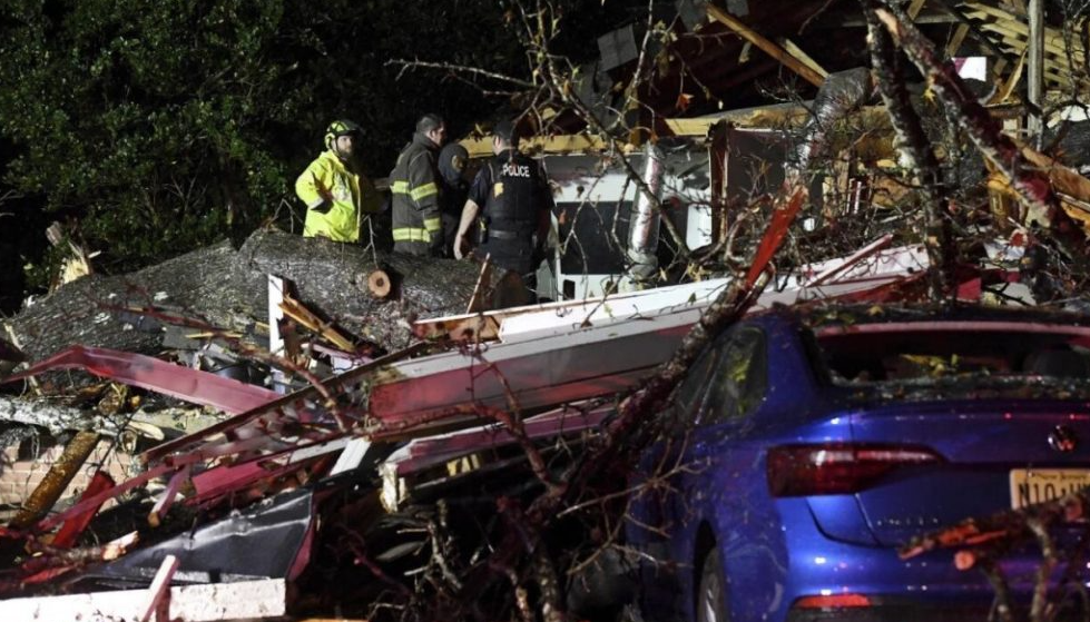Dos muertos y daños severos por tornados en el sur de Estados Unidos
