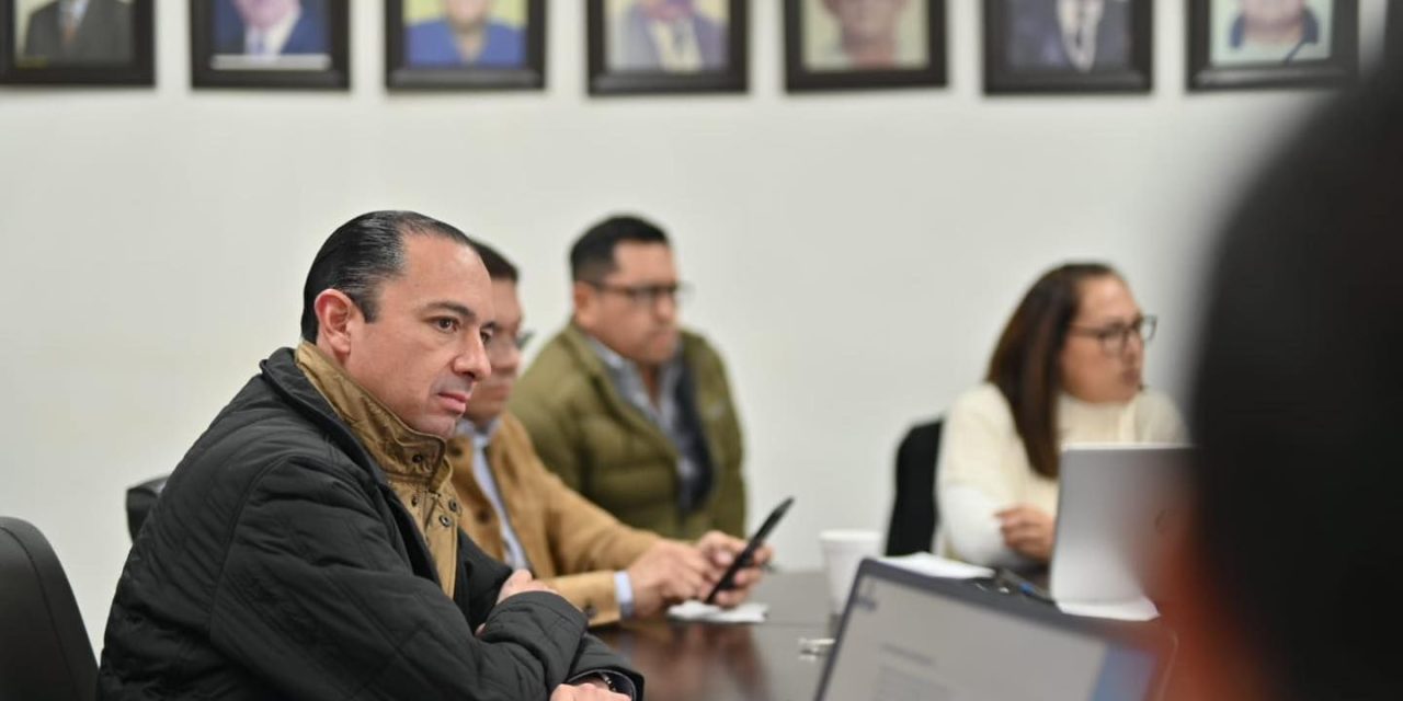 Traza metas consejo de Simas Acuña para mejorar el servicio