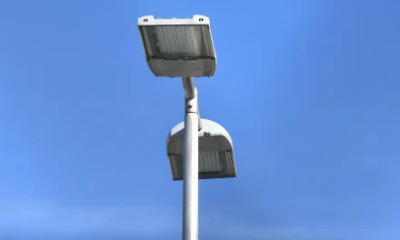 Mantendrán en marcha modernización del alumbrado público