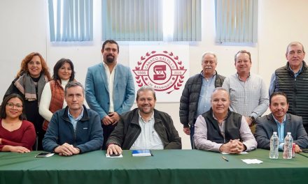 Fortalecen relaciones el Ayuntamiento de Ramos Arizpe y la Canaco