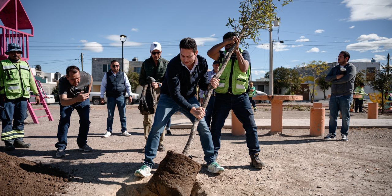 Javier Díaz lleva cuadrillas ‘Aquí Andamos’ a la Saltillo 2000