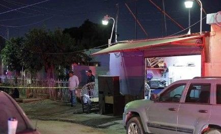 Tragedia en Hermosillo:  Abuelito muere al atragantarse mientras comía tacos con su familia