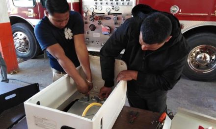 Bomberos de Piedras Negras revisan hasta 20 calentadores por día