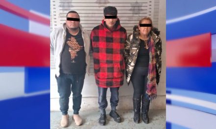 Detiene Comisaría a 3 personas en Saltillo… los acusan de estafar con ventas apócrifas de autos