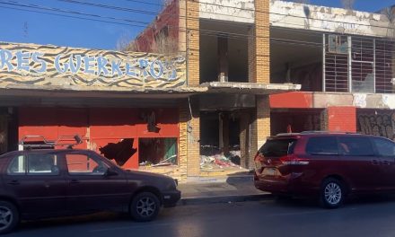 Hay un basurero en pleno centro de Saltillo