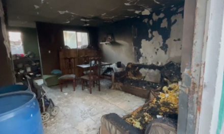 Familia queda atrapada en inendio en la Bellavista y tienen que saltar por la ventana para salvar sus vidas