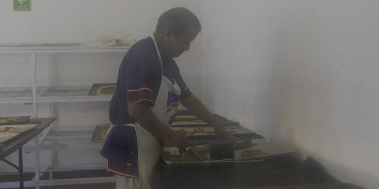 Listas las roscas para el Día de Reyes elaboradas en el Centro Esperanza y Nueva Vida