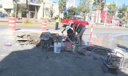 Rompe Aguas de Saltillo el pavimento nuevo de V. Carranza