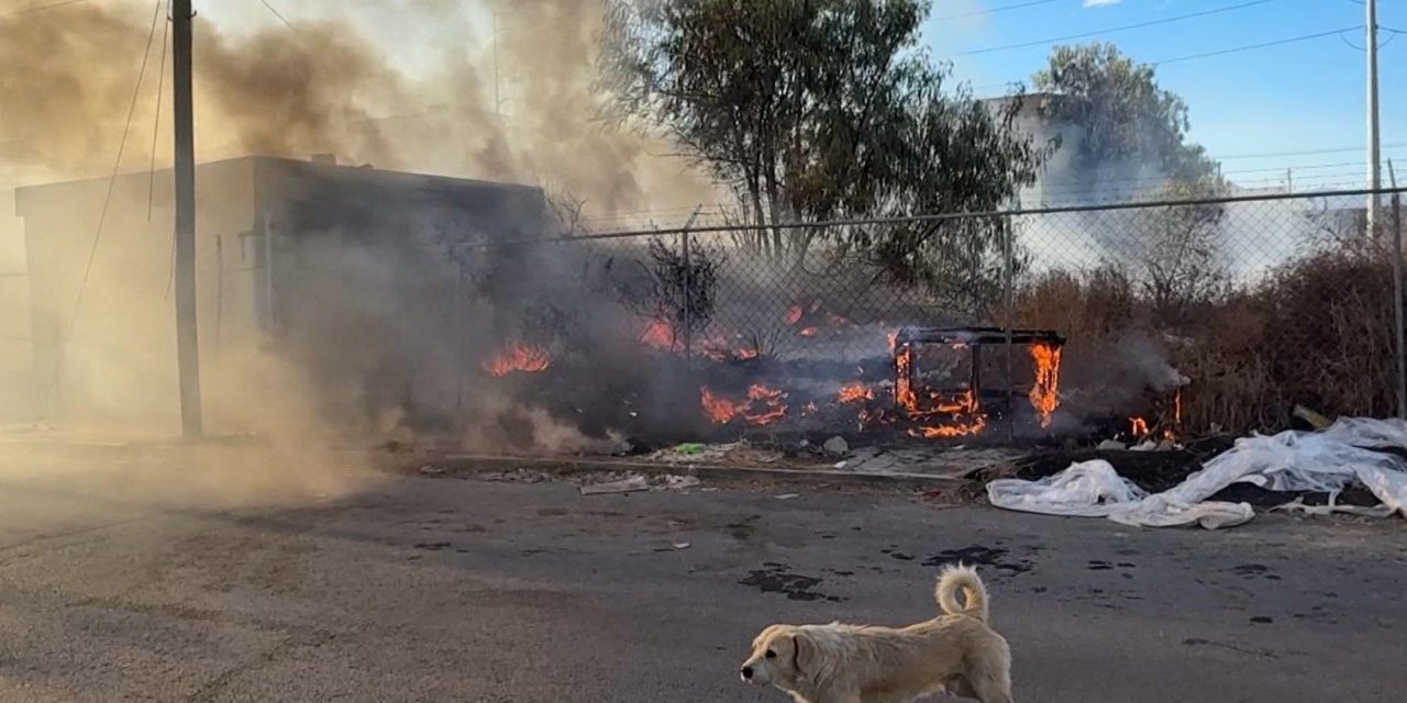 Se incendia terreno baldío en la colonia San Ramón