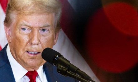 Donald Trump sentenciado a Libertad Incondicional en caso de pagos irregulares a Stormy Daniels