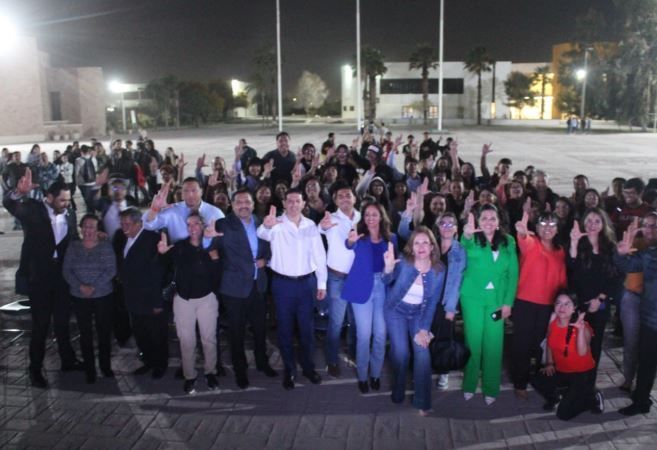 Entregan nuevo alumbrado en campus Torreón de la UAdeC