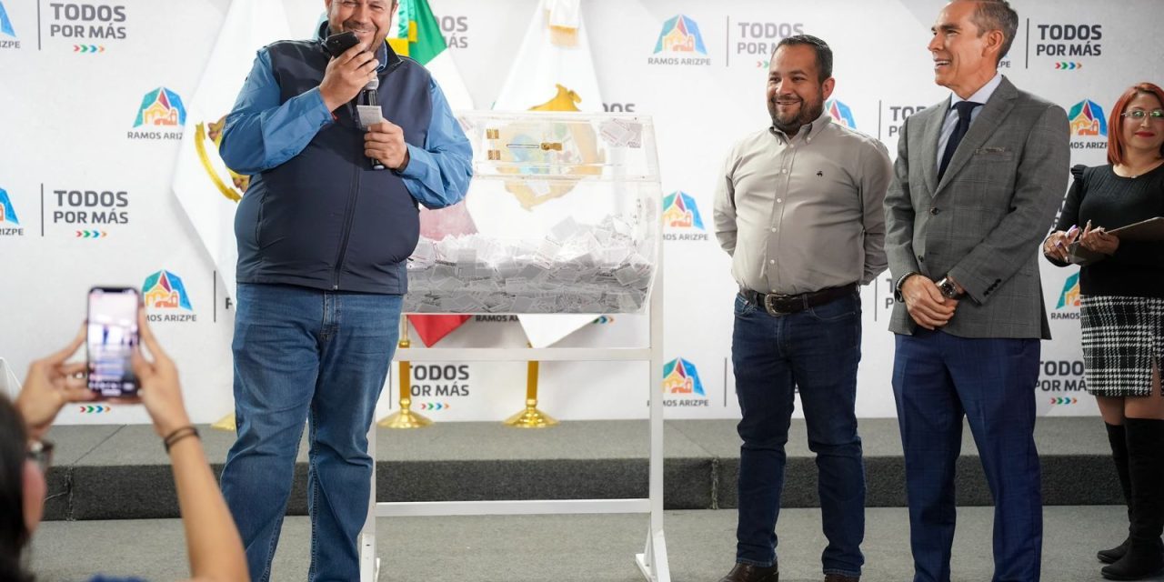 Cumple Ramos Arizpe con entrega de premios a ciudadanos responsables