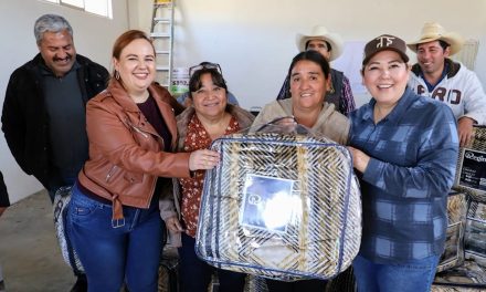Abrigan a familias de la Sierra de Arteaga