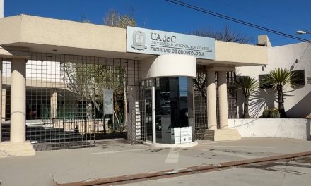Brindan a la comunidad universitaria atención gratuita en la Facultad de Odontología