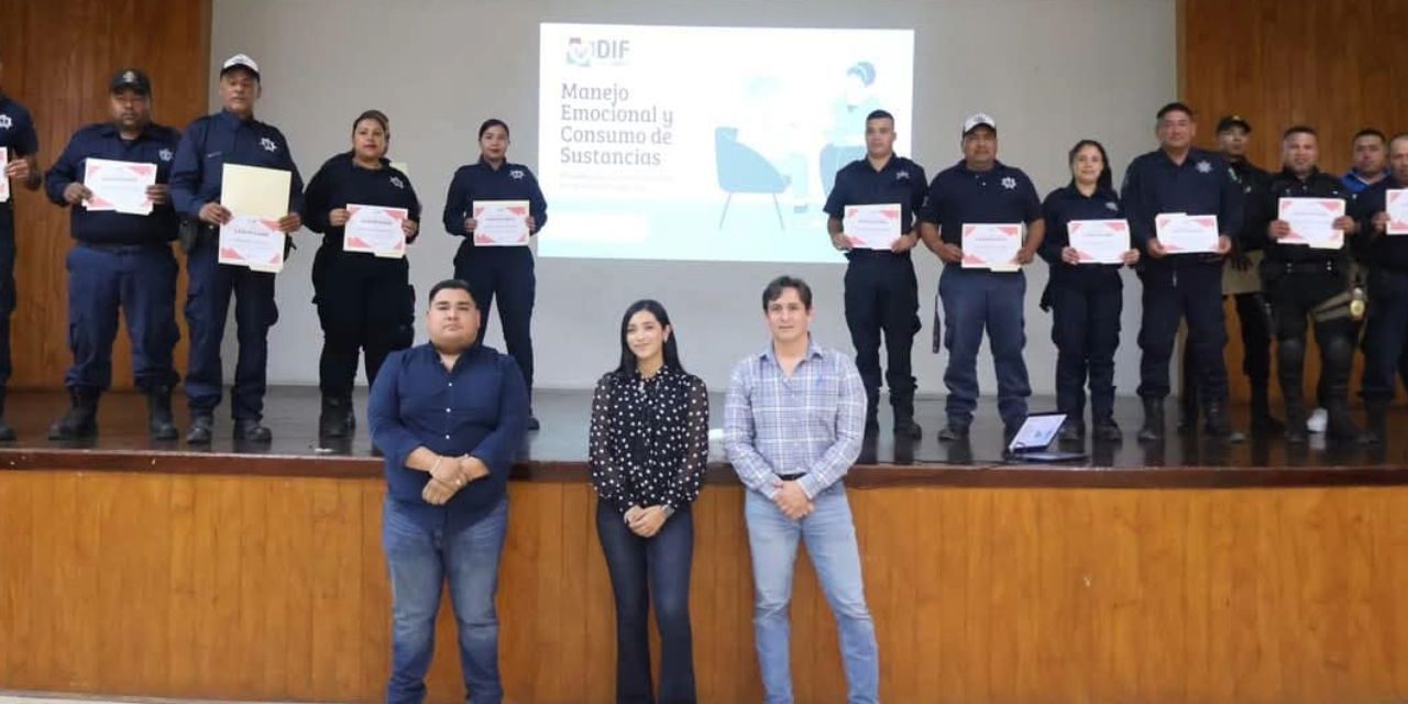 Capacitan a policías de San Juan de Sabinas para cuidar su salud mental