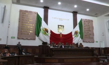 Congreso local firma convenio a favor de las mujeres