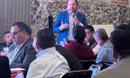 Destaca rector de la UTC armonía sindical