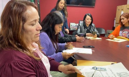 Docentes del CETis 48 reciben la compactación de plazas docentes.