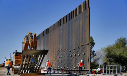 Retoma Trump construcción del muro fronterizo entre México y Estados Unidos