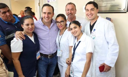 Ofrece el programa de salud popular abasto de medicamentos