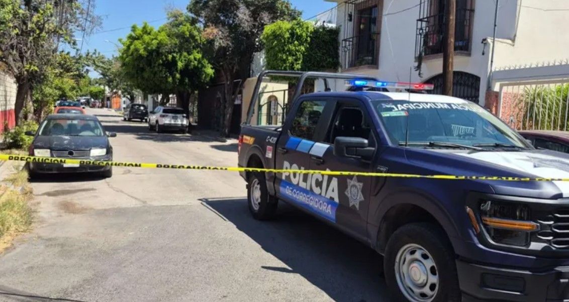 Adolescente con esquizofrenia mata a su madre y hiere a su hermano en Querétaro